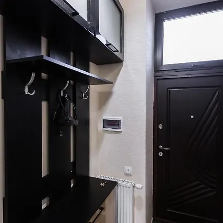 8 Svyatoho Teodora Square Apartmán Lvov