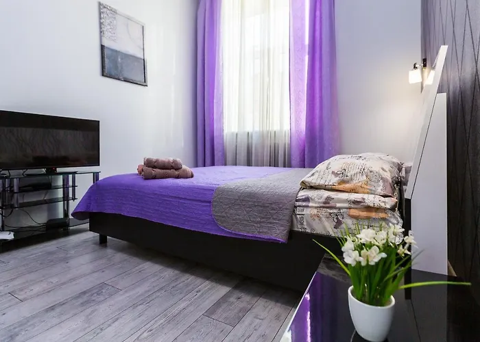Apartment 8 Svyatoho Teodora Square Lviv