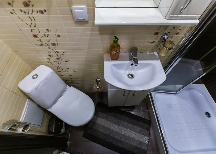 Apartamento 8 Svyatoho Teodora Square Leópolis