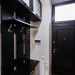 8 Svyatoho Teodora Square Daire Lviv